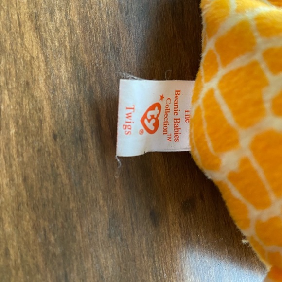 Ty Beanie Baby TWIGS Giraffe w/Tag Errors*RETIRED* - Picture 5 of 8